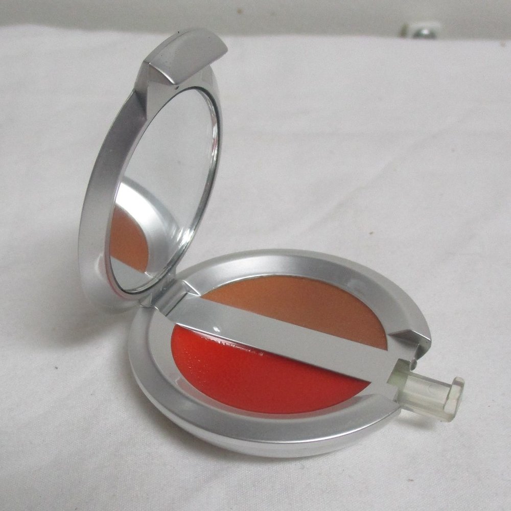 CORAL/BRONZE Lip Gloss Duo Mirrored Compact Lip Brush